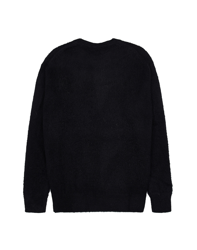 와이 프로젝트 [Y프로젝트] 남성 로고 스웨터 MPULL87S25 BLACK 착용컷