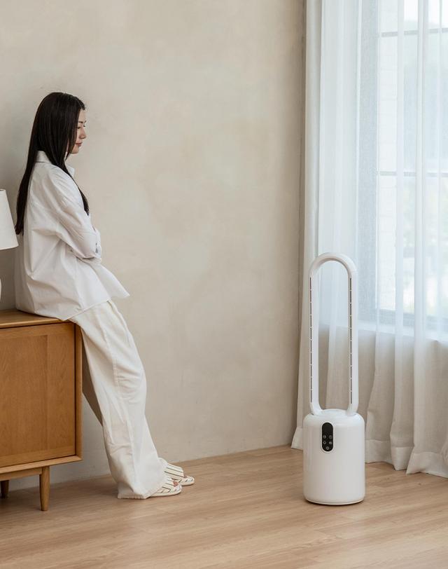 자일렉 [자일렉] 4단 분리세척 저소음 날개 없는 무풍 선풍기 ZL-2660F 착용컷