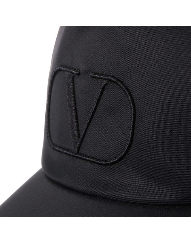 발렌티노 발렌티노 VLOGO SIGNATURE 야구 모자 블랙 1Y0HDA31KFW 0NO 착용컷