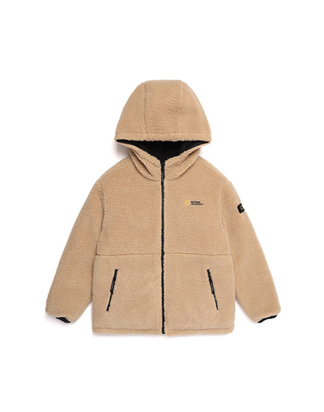 내셔널지오그래픽 키즈 내셔널지오그래픽키즈 내셔널지오그래픽 N214KDW950 키즈 리머 플리스 리버시블 다운 점퍼 BEIGE 착용컷