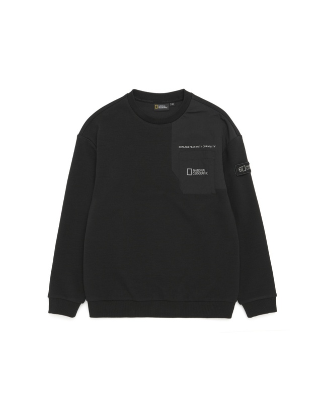 내셔널지오그래픽 키즈 내셔널지오그래픽키즈 K223USW210 WOVEN MIX 맨투맨 CARBONBLACK 착용컷