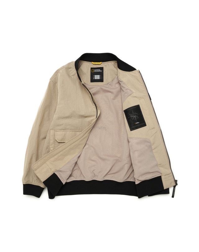 내셔널지오그래픽키즈 내셔널지오그래픽 키즈 K241UJP820 어드벤처 항공 JP GRAYBEIGE 착용컷