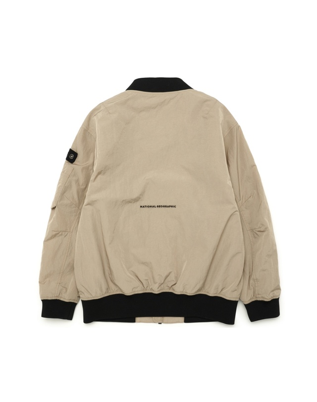 내셔널지오그래픽키즈 내셔널지오그래픽 키즈 K241UJP820 어드벤처 항공 JP GRAYBEIGE 착용컷