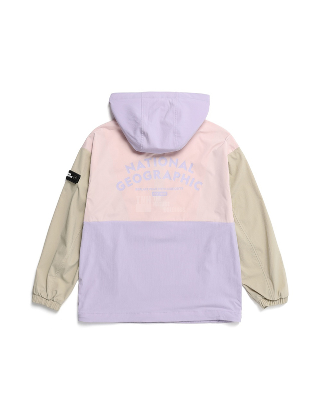 내셔널지오그래픽 키즈 내셔널지오그래픽키즈 K231UFT260 배색 후드아노락점퍼 LAVENDER 착용컷