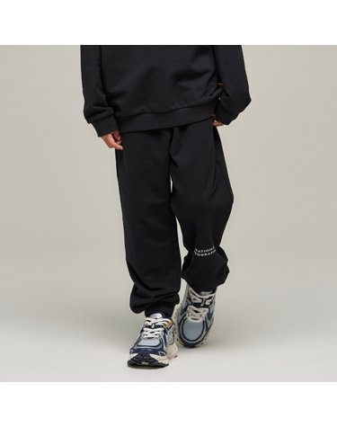[최대 20% 쿠폰 혜택] K244UPT980 니트 컴포터블핏 트레이닝 팬츠 (기모) CARBONBLACK