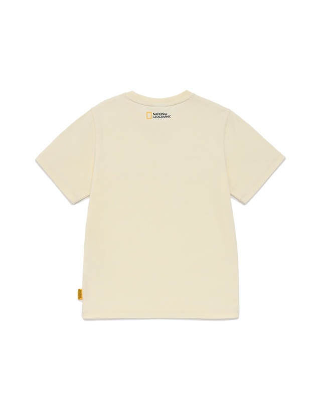 내셔널지오그래픽키즈 내셔널지오그래픽 키즈 K245UTS920 네오디 빅로고 반팔 BUTTER 착용컷