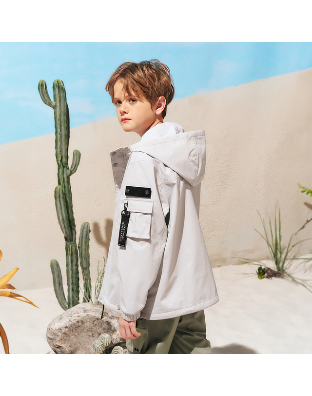 내셔널지오그래픽키즈 내셔널지오그래픽 키즈 K241UJP810 어드벤처 오거스틴 점퍼 GLACIERGREY 착용컷