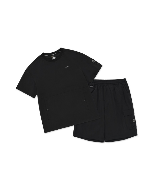 내셔널지오그래픽 키즈 내셔널지오그래픽키즈 K242UTS810 어드벤처 매너티 우븐 반팔 CARBONBLACK 착용컷