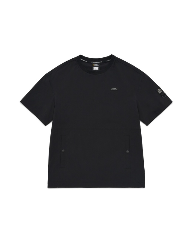 내셔널지오그래픽 키즈 내셔널지오그래픽키즈 K242UTS810 어드벤처 매너티 우븐 반팔 CARBONBLACK 착용컷