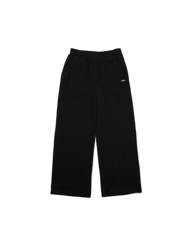 내셔널지오그래픽 키즈 내셔널지오그래픽키즈 K243GPT910 니트 와이드핏 트레이닝 팬츠 CARBONBLACK 착용컷