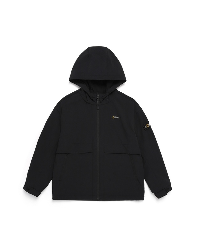 내셔널지오그래픽 키즈 내셔널지오그래픽키즈 K243UJP940 판테라 우븐 트레이닝 점퍼 CARBONBLACK 착용컷