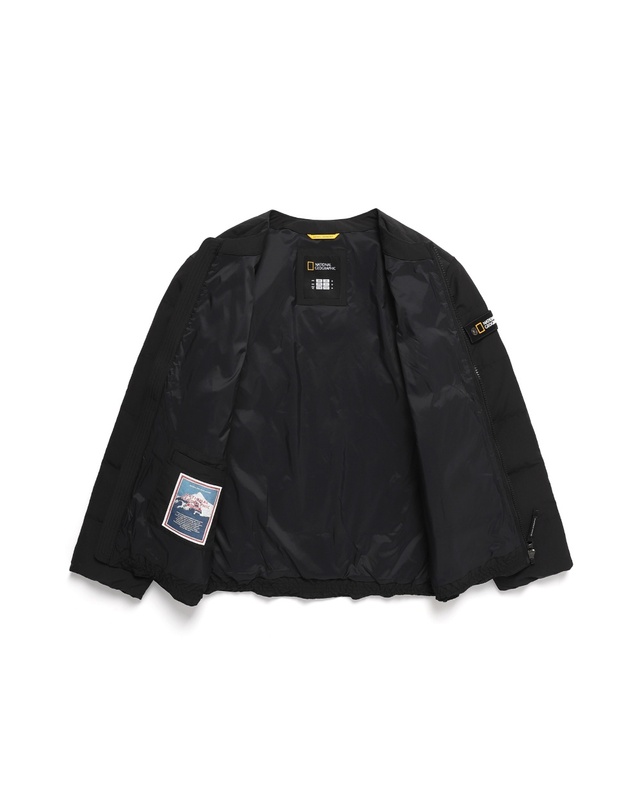 내셔널지오그래픽 키즈 내셔널지오그래픽키즈 K244UDW980 헤론 경량 구스 다운 점퍼 CARBONBLACK 착용컷