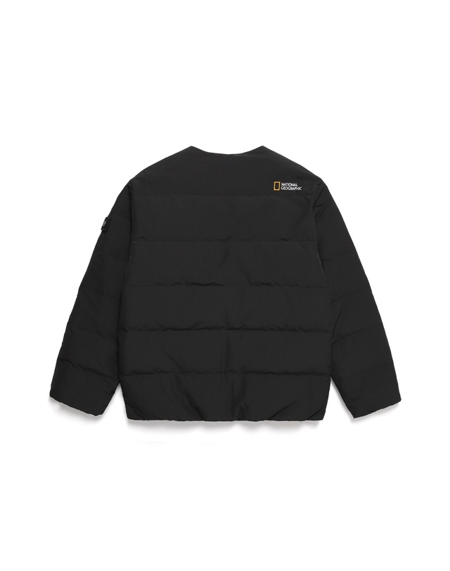 내셔널지오그래픽 키즈 내셔널지오그래픽키즈 K244UDW980 헤론 경량 구스 다운 점퍼 CARBONBLACK 착용컷