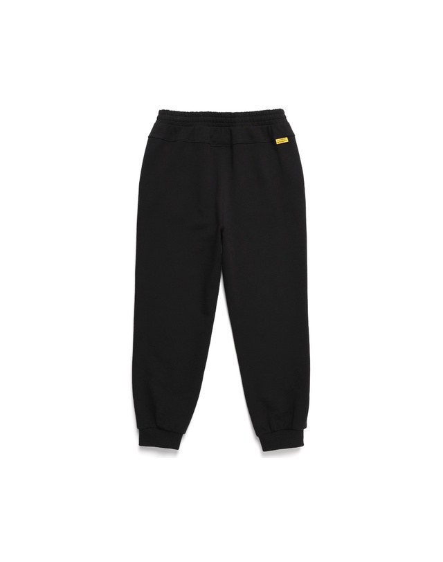 내셔널지오그래픽 키즈 내셔널지오그래픽키즈 K244UPT980 니트 컴포터블핏 트레이닝 팬츠 (기모) CARBONBLACK 착용컷