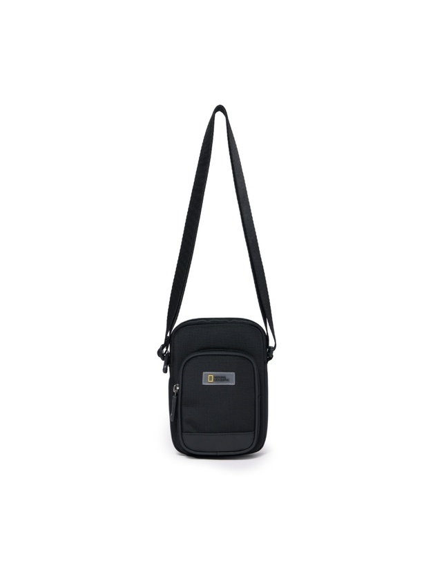 내셔널지오그래픽 키즈 내셔널지오그래픽키즈 K255KCR640 미니 크로스백 4종택 1 착용컷