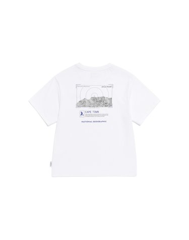 [최대 20% 쿠폰 혜택] K262UTS990 케이프타운 백그래픽 반팔 티셔츠 WHITE