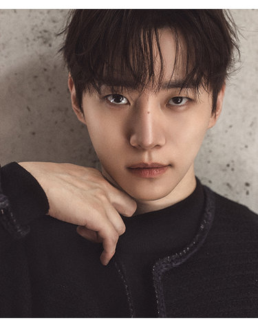 [리버클래시][26FW][이준호 PICK] LMF32805 블랙 트위드 트리밍 자켓
