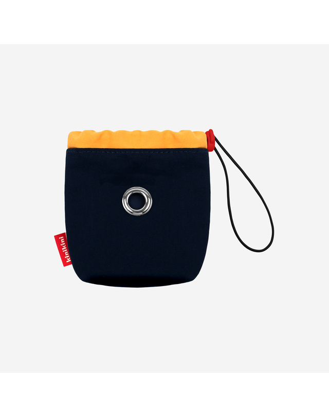 키니키니 ORIGINAL COLOR BLOCK POOP POUCH-NAVY(파우치) 착용컷