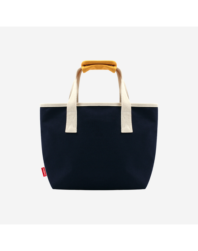 키니키니 ORIGINAL COLOR BLOCK TOTE BAG-NAVY(토트백) 착용컷