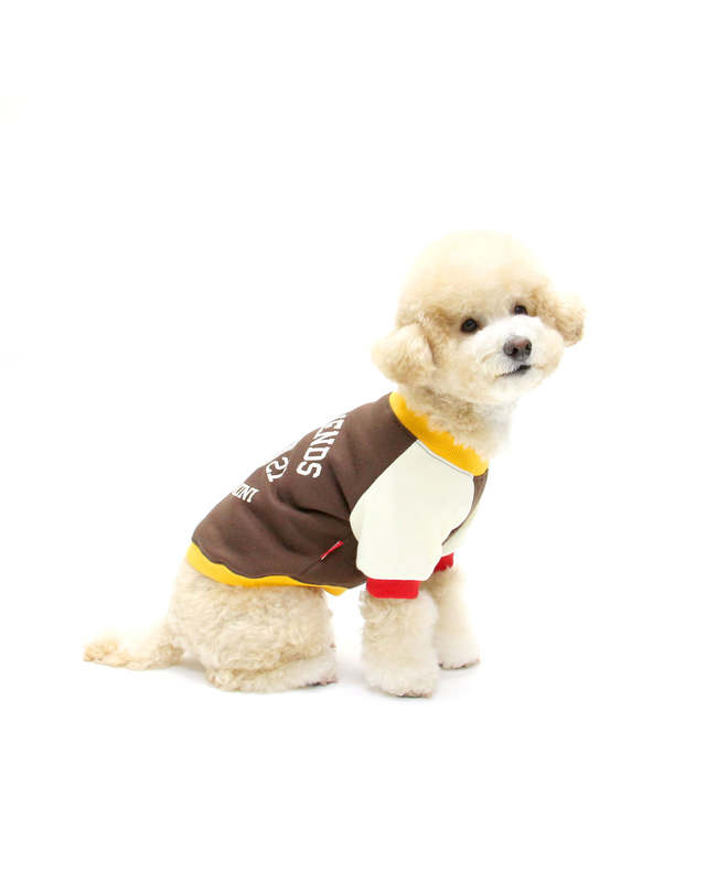 키니키니 WE ARE KINI SWEATSHIRT-BROWN(맨투맨) 착용컷