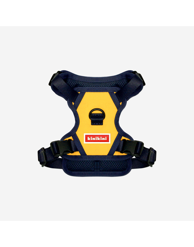 키니키니 SIGNATURE LOGO MESH HARNESS-YELLOW(메쉬하네스) 착용컷