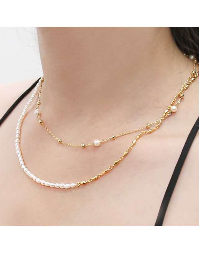 디파르베 925 silver + 18k gold 화이트 천연진주 스몰 심볼체인 목걸이 착용컷