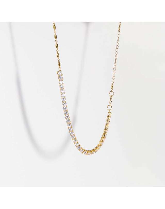 디파르베 925 silver + 18k gold 하프 테니스체인 oblique line 목걸이 착용컷