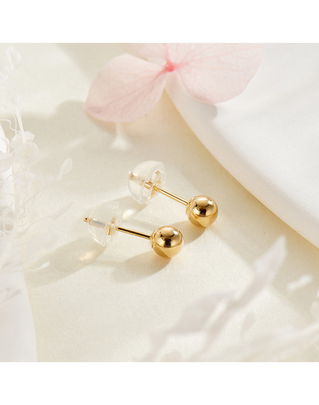 비앤비골드 [비앤비골드] 당일발송 14K 심플 베이직 볼 귀걸이 4mm 한쌍 JAE40405 착용컷