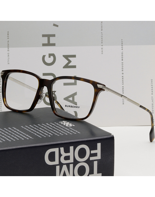 버버리 버버리 안경테 BE2378F 3002 명품 아시안핏 다크 호피 뿔테 ELLIS 착용컷