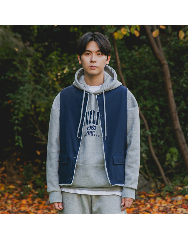 앨빈클로 앨빈클로 버튼다운 양털 베스트 AZH515 (3 COLOR) 착용컷
