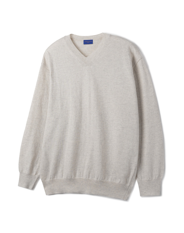 앨빈클로 [DE LUXE] 앨빈클로 데일리 재니스 브이넥 니트 DLX1512 (4 COLOR) 착용컷