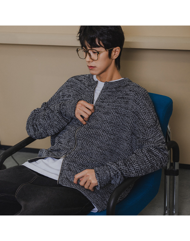 앨빈클로 [DE LUXE] 앨빈클로 믹스 라운드 니트 집업 DLX1503 (2 COLOR) 착용컷