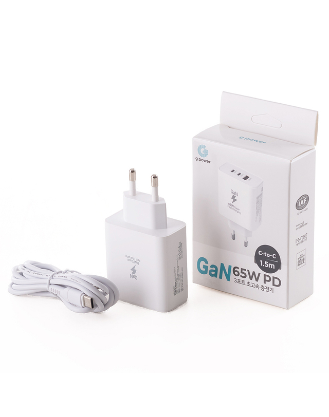 플라이토 플라이토 GaN 65W PD 초고속 멀티 충전기 3포트 착용컷