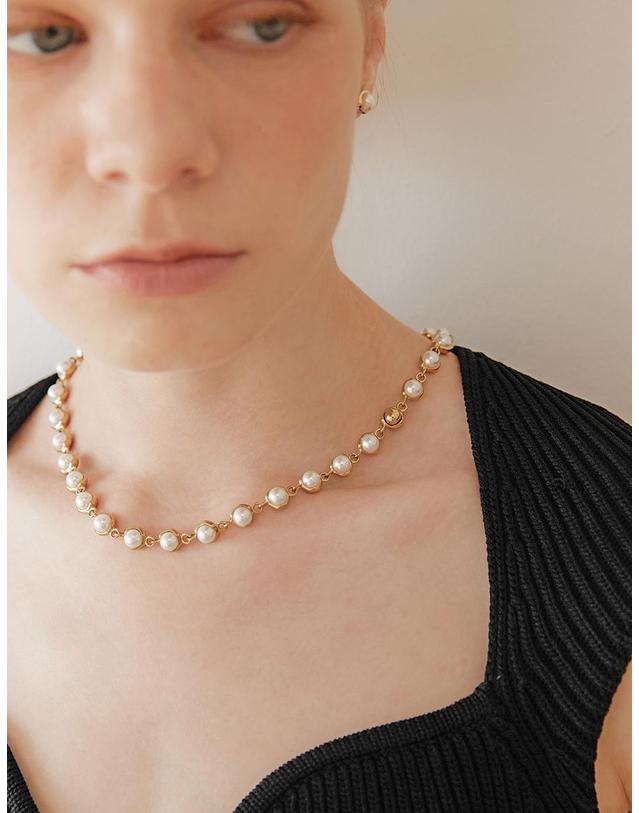 브릴러리 Anette Pearl Necklace 착용컷
