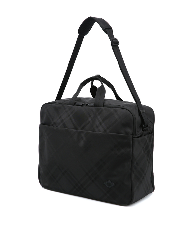 닥스 액세서리 [여행][보스턴][TARTAN AWAY] 블랙 헤리티지 체크 착용컷
