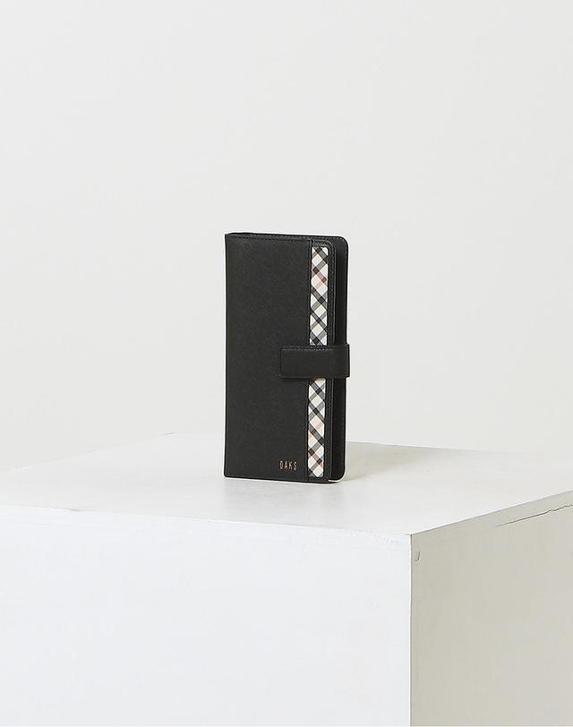 닥스 액세서리 [다기종핸드폰케이스] 블랙 체크 배색 착용컷
