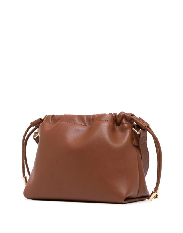 아페쎄 [해외직구] 26FW A P C 스몰 크로스바디 백 In Hazelnut Eco 레더 PUAATF61582CAD TP572870427 착용컷