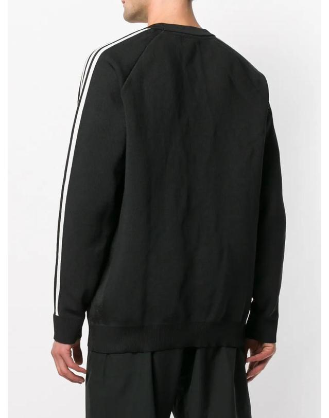아디다스 [해외직구] 26 FW 아디다스 아디다스 오리지널 크루 넥 스웨트셔츠 DH5754 TP458400074 착용컷