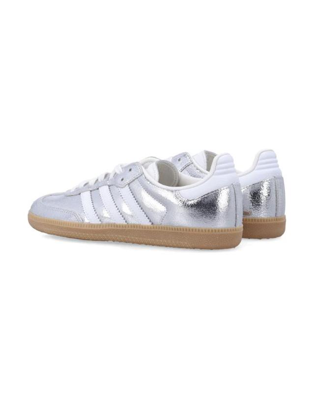 아디다스 [해외직구] 26FW 아디다스 메탈릭 Silver Samba 스니커즈 26AJR0035SILVMT TP580068234 착용컷