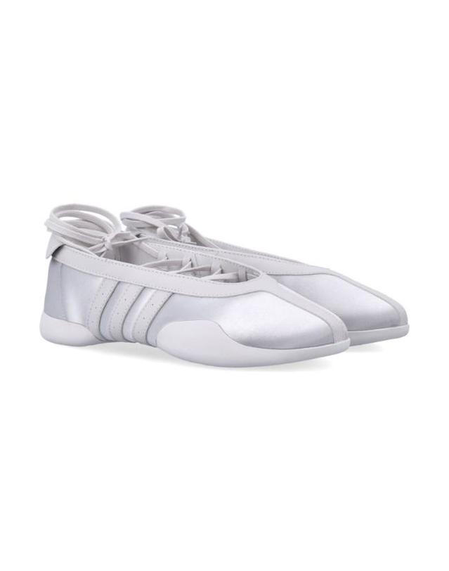 아디다스 [해외직구] 26FW 아디다스 아디다스 Taekwondo Mei Ballet 워먼 슈즈 silver 26AKJ8370SILVMT TP582138936 착용컷