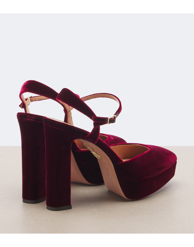아쿠아주라 [해외직구] 26 FW Aquazzura Amira 벨벳 플랫폼 펌프스 TP581948331 착용컷