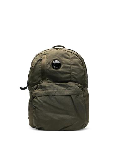 [해외직구] 26 FW CP컴퍼니 렌즈 디테일 버클 백팩 21CMAC737A005269G683 TP457622023