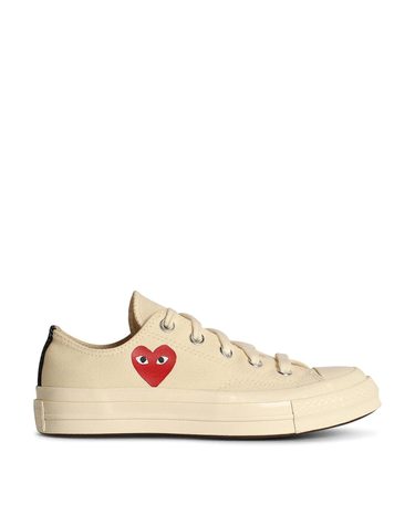 [해외직구] 26FW 꼼데가르송 스몰 red 하트 lot 탑 스니커즈 AZK128001WHITE TP572898357