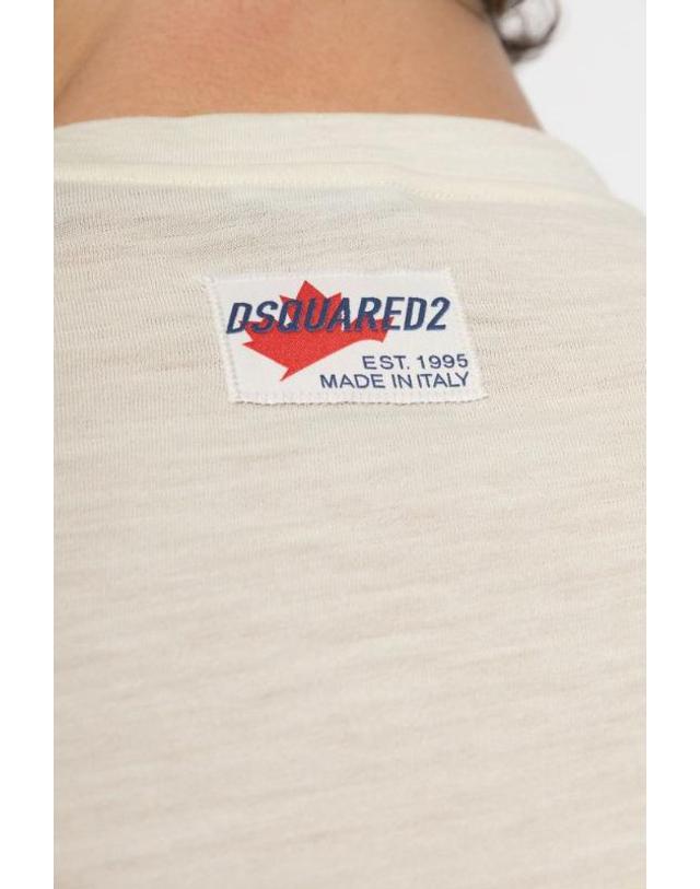 디스퀘어드2 [해외직구] Dsquared2 로고 패치 긴팔 란제리 티셔츠 D9M1065500 105 TP980288421 착용컷
