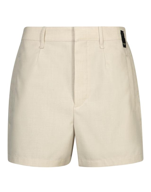 펜디 [해외직구] 26SS Fendi 베이지 테일러드 숏츠 featuring side 앤 back 포켓, with 집 앤 button 클로저 FB0978AR8TF1MTE TP572884614 착용컷