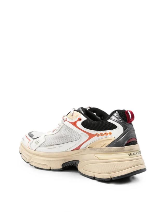 골든구스 [해외직구] 26 FW Golden Goose 라이트스타 스타 패치 스니커즈 GMF00724F008465 TP457438651 착용컷