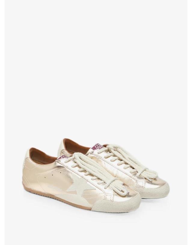 골든구스 [해외직구] 26 FW Golden Goose 트루 스타 스웨이드 스타 메탈릭 레더 스니커즈 GWF00922F008630 TP454682904 착용컷