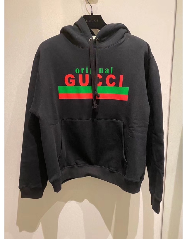 구찌 [해외직구] 22FW 구찌 로고 코튼 후드티 626989XJCOR1082 TP573469870 착용컷