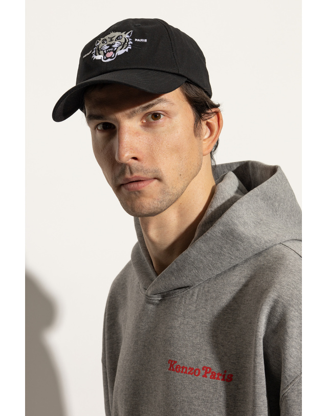 겐조 [해외직구] 25FW KENZO 베이스볼 모자 WITH 로고 FF58AC621F4699 TP572922475 착용컷