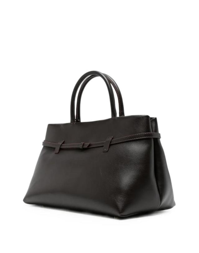 마누 아틀리에 마누아틀리에 [해외직구] 26 FW 마누아틀리에 르 깜봉 35 토트 백 2025193 TP456434693 착용컷